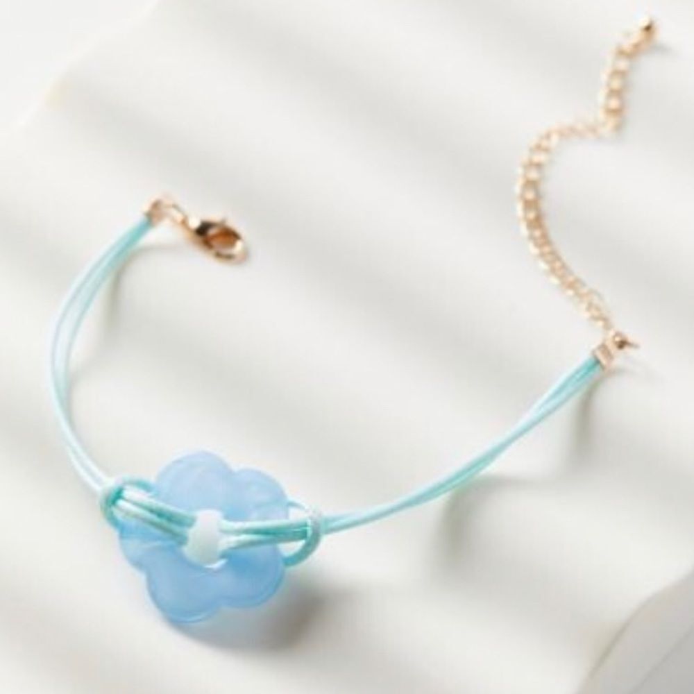 Urban Outfitters lis blue corded flower bracelet